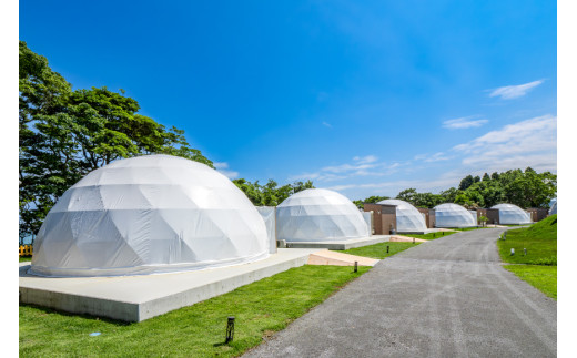 グランピング テント 九州 日向ヴィレッジ 宿泊補助券 30000円分 [日向ヴイレッジ 宮崎県 日向市 452061070] アウトドア キャンプ ドッグラン 宿泊 サウナ レジャー