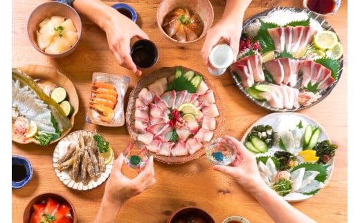 刺身 柵 旬のお刺身 12ケ月 定期便 [請関水産 宮崎県 日向市 452061454] 食べ比べ 冷蔵 詰め合わせ ぶり ヒラメ ひらめ 真鯛 鯛 マダイ タイ カンパチ かんぱち サーモン 鮭