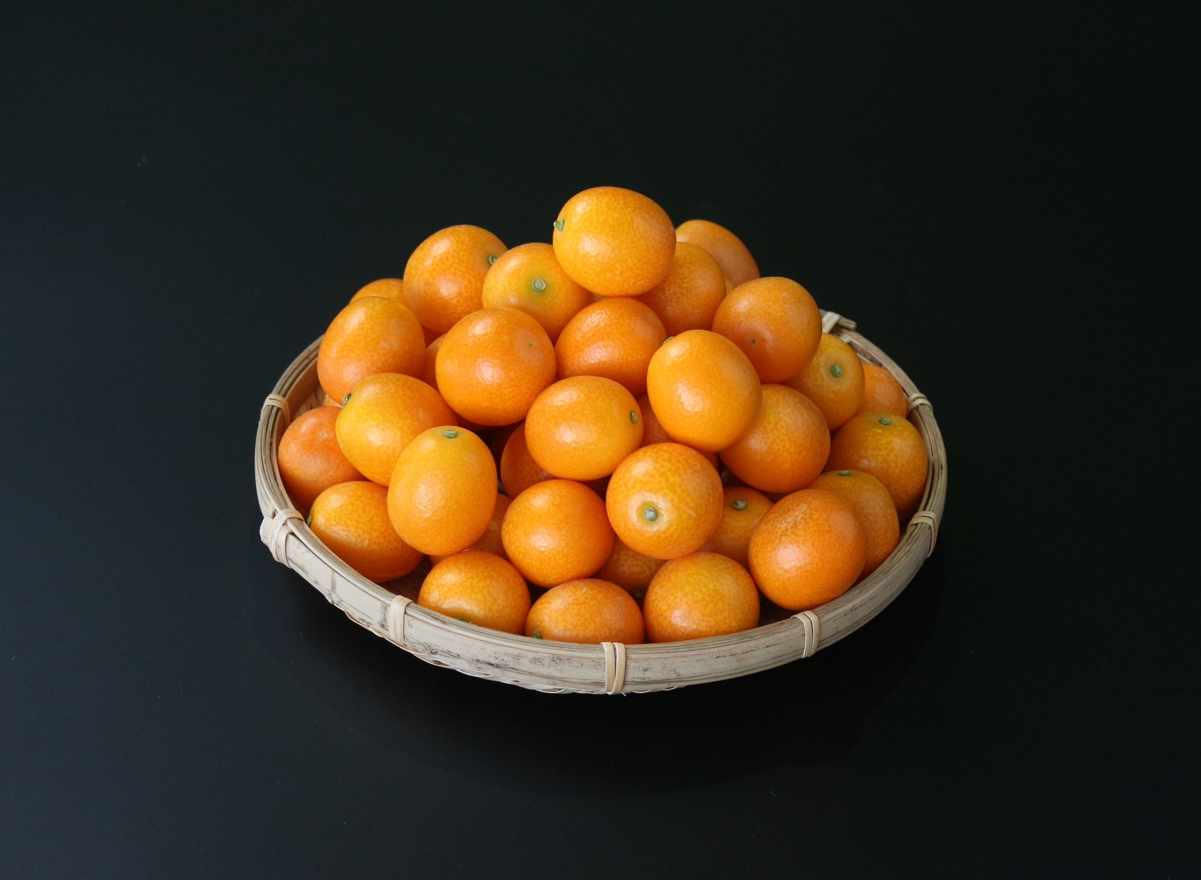 AA-A2 串間市産の完熟きんかん「たまたま」(2L・計1kg)【串間市大束農業協同組合】