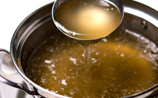 「妻地鶏」鶏ガラスープ詰め合わせ 500ml×5本＜1.5-14＞鶏肉 調味料 スープ 汁 濃縮 宮崎県西都市 500ml×5本