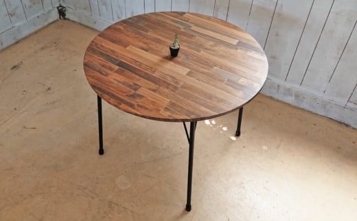 【天然無垢材】アイアン脚　丸形ダイニングテーブル　Interior G-S-S＜14-13＞家具 机 テーブル つくえ 円形 宮崎県西都市