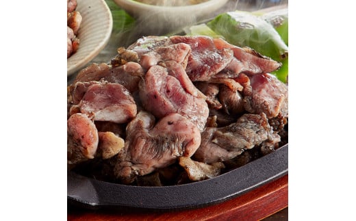 「妻地鶏」炭火焼プレミアム詰合せ 100ｇ×8個＜1.5-112＞鶏肉 地鶏 惣菜 炭火焼 宮崎県西都市