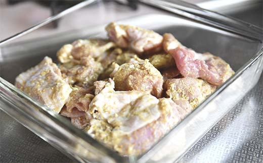 味付け国産鶏肉 グリーンカレー仕込み1kg（500g×2）【宮崎県産鶏肉】＜1-232＞★