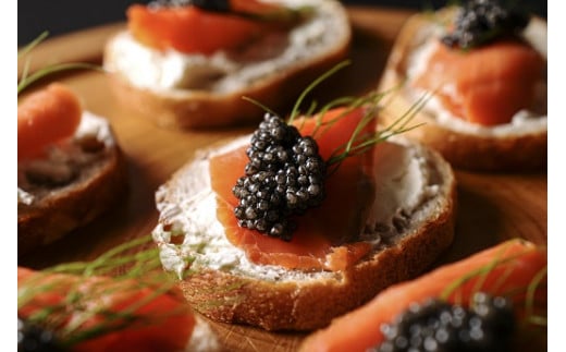 【12ヶ月定期便】MIYAZAKI CAVIAR 1983（宮崎キャビア1983） 200g×12か月 合計2.4kg　国産「ジャパンキャビア」　鮎のよしの＜432-1＞