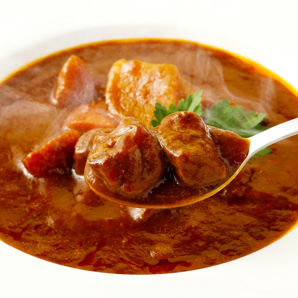 【720牧場グループ牛】自社牧場肉と国産野菜のビーフシチ