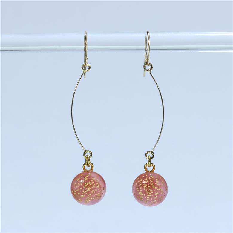 アクセサリー プチピアス（カラー：ピンク） ピンク