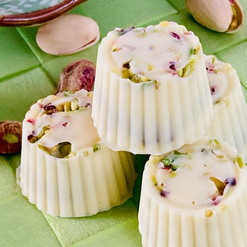 ホワイト＆ミルク＆ビターチョコ詰合わせ〈６個〉白砂糖不使用