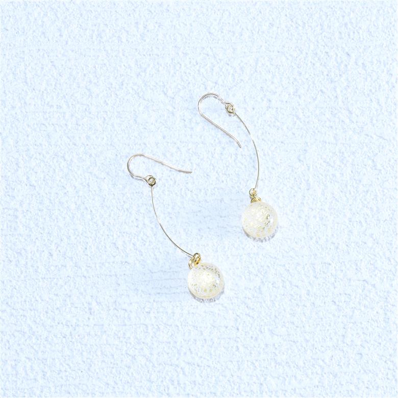 アクセサリー プチピアス（カラー：砡） 砡