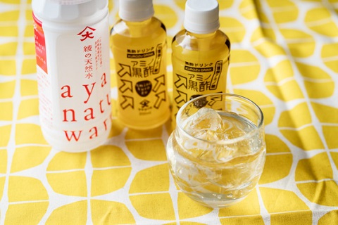 アミノ黒酢＆綾の天然水セット　保存料・人工甘味料不使用　必須アミノ酸　17種類