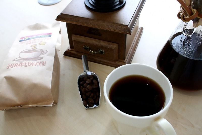 オーソドックスブレンドと高級ブレンドこだわりコーヒーセット【C15-25】