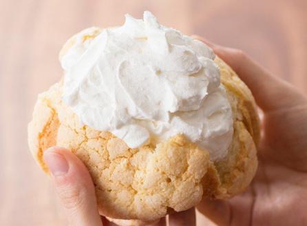 『押川春月堂本店』生メロンパン6個【スイーツ おやつ パン 大人気 生クリーム 川南町】[H2706]