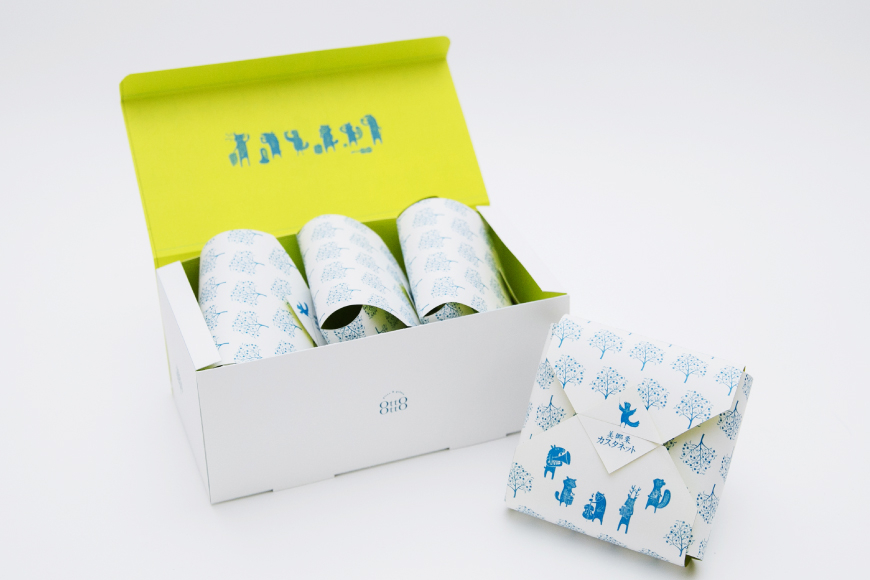 美郷栗 カスタネット 3個 [OttO-OttO 宮崎県 美郷町 31ae0007] 栗 デザート アイス クリーム ジェラート サンド 餡 せんべい 数量限定 ギフト 贈り物 冷凍 母の日 父の日 プレゼント