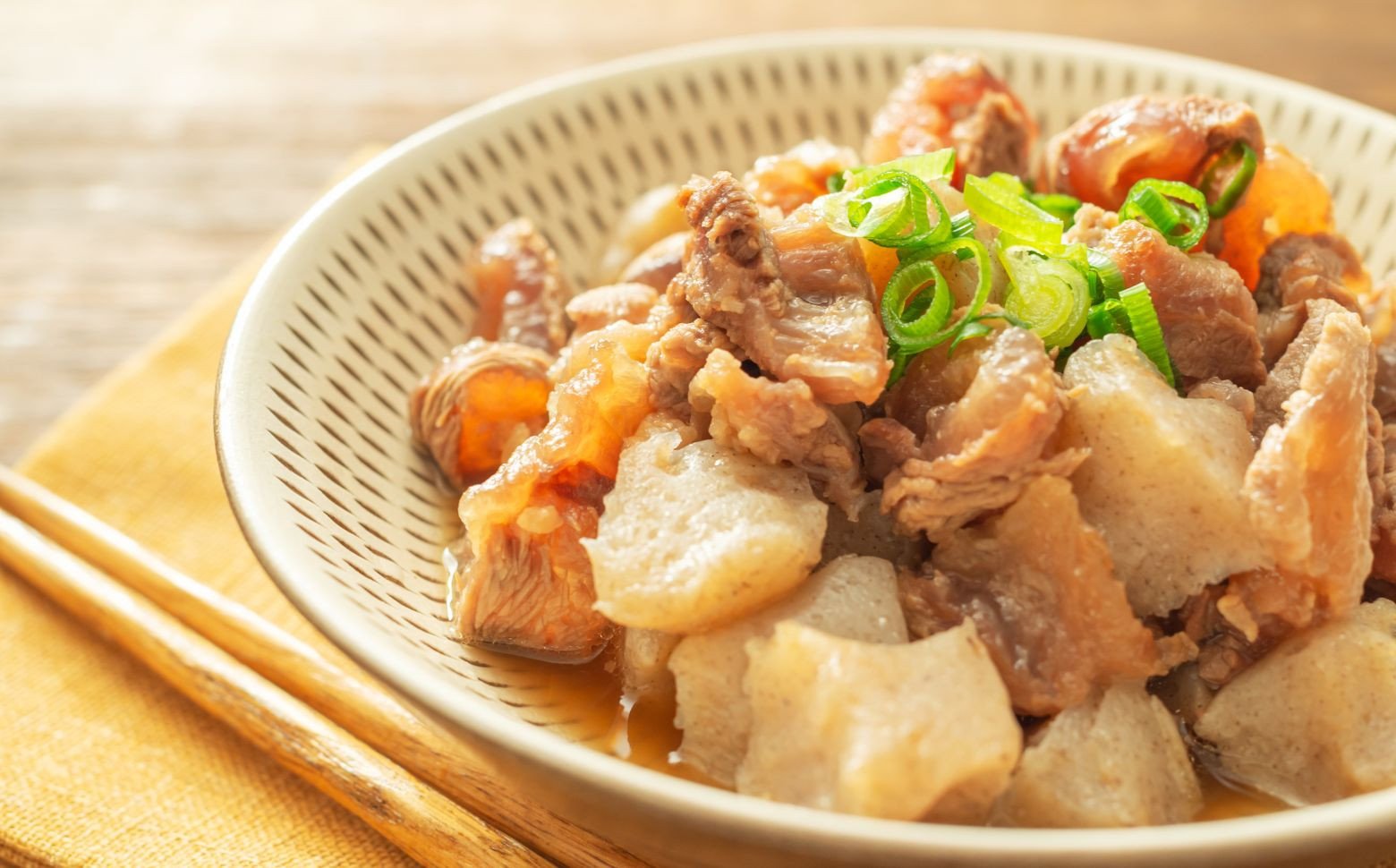 宮崎県産黒毛和牛A4等級以上 高千穂牛すじ 500g×2パック 計1kg|  牛肉 肉 お肉 精肉 ブランド牛 国産牛 黒毛和牛 国産 国産牛肉 料理 煮込み料理 カレー おでん 牛すじ煮込み 牛すじカレー 普段使い グルメ お取り寄せ 小分け ギフト プレゼント |_Tk002-066