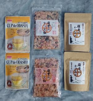 「丸庄」カップでおだし、薩摩のかつおだしパック、薩摩のかつお飯ふりかけ詰合せ　K057-002