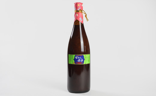 【枕崎港の かつお塩辛】業務用一升瓶入り 2.1kg富士一水産 本場の味 珍味 鰹家 B4-9【配送不可地域：離島】