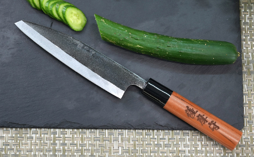 伝統工芸 包丁 薩摩守 小 14.5cm 三徳包丁 文化包丁 C3-1【配送不可地域：離島】