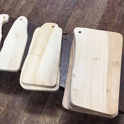 宮大工 手製 カッティングボード 【イチョウ】 【まな板】1枚 伝統工芸の技 匠の逸品 A3-176【配送不可地域：離島】