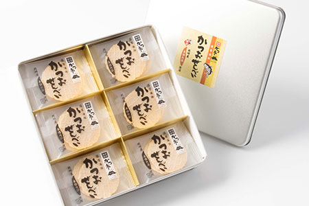 かつおせんべい 薩摩海鮮 かつ市 ギフト缶 2枚×36袋 【合計72枚入】 A3-241【配送不可地域：離島】