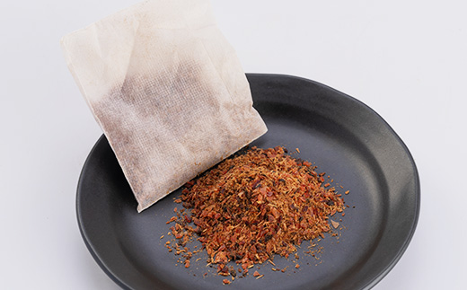 無添加鰹だし 3袋 ＆ おうちdeおだし【無添加だしパック・だし醤油】A6-31【配送不可地域：離島】