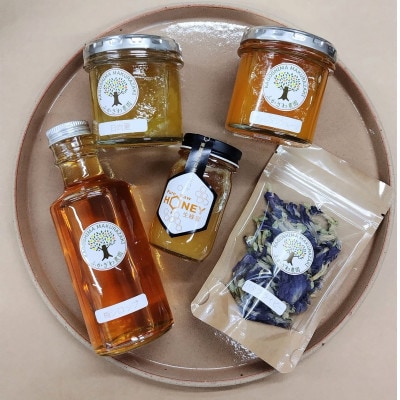 【お歳暮・のし付】日本ミツバチ生蜂蜜・梅シロップ・ジャム2種・バタフライピーセット A8-5S【配送不可地域：離島】