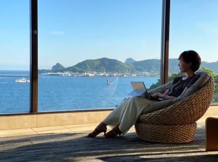 ＜1泊2食付ペア宿泊券＞ 指宿ロイヤルホテル 鹿児島六白黒豚しゃぶしゃぶ会席プラン(指宿ロイヤルホテル/220-1165)