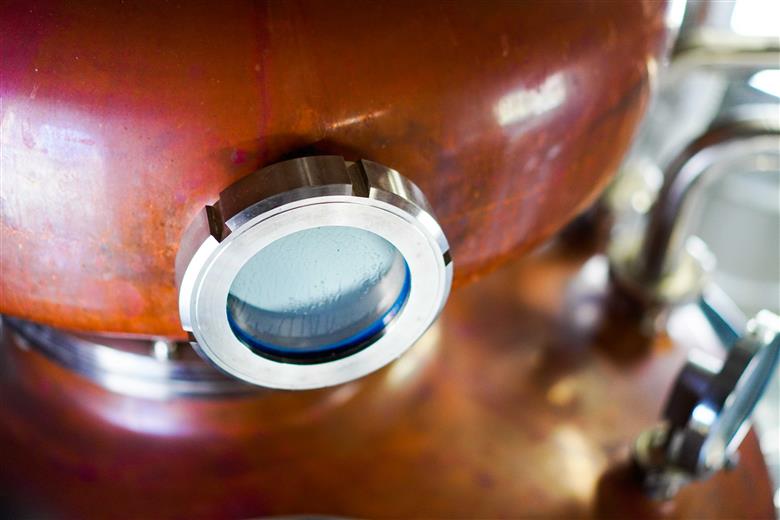 ACOU RUM Silver 700ml スピリッツ 40度 (ACOU SPIRITS/013-2057) 鹿児島県 指宿産 国産 ラム酒 ラム カクテル モヒート スピリッツ お酒 アルコール 蒸留所 サトウキビ 本格 こだわり アコウ