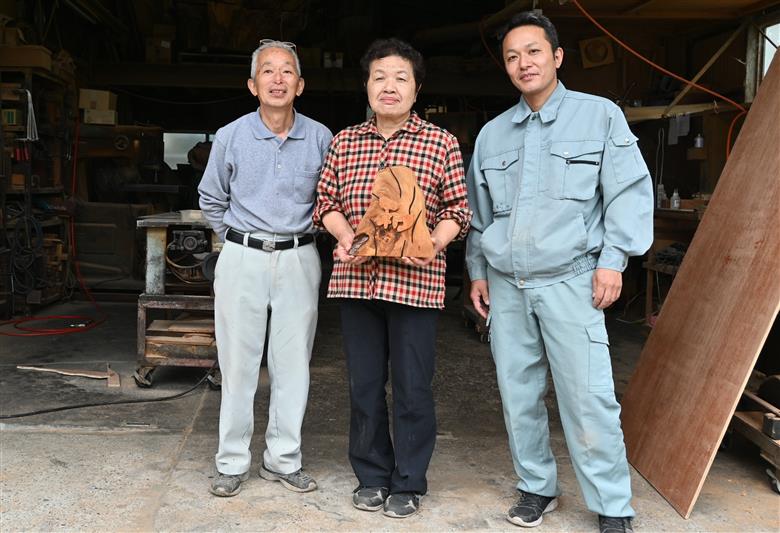 【屋久杉で創った】福を呼ぶ打ち出の小槌(大)(高橋工芸/270-1062)