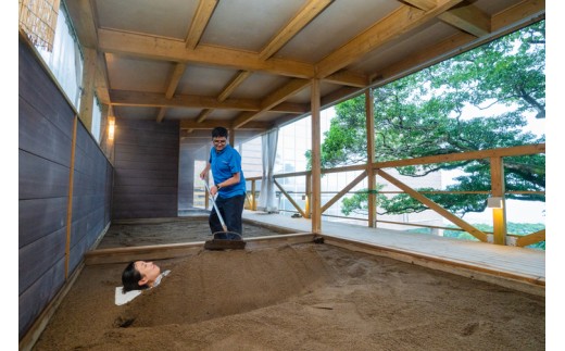 【1泊2食付きペア宿泊券】別邸 天降る丘 Lueur Gastronomieコース＜menu Lueur＞プラン(天降る丘/IB103-001)   宿泊 宿泊券 ホテル 指宿 鹿児島 宿 旅行 旅