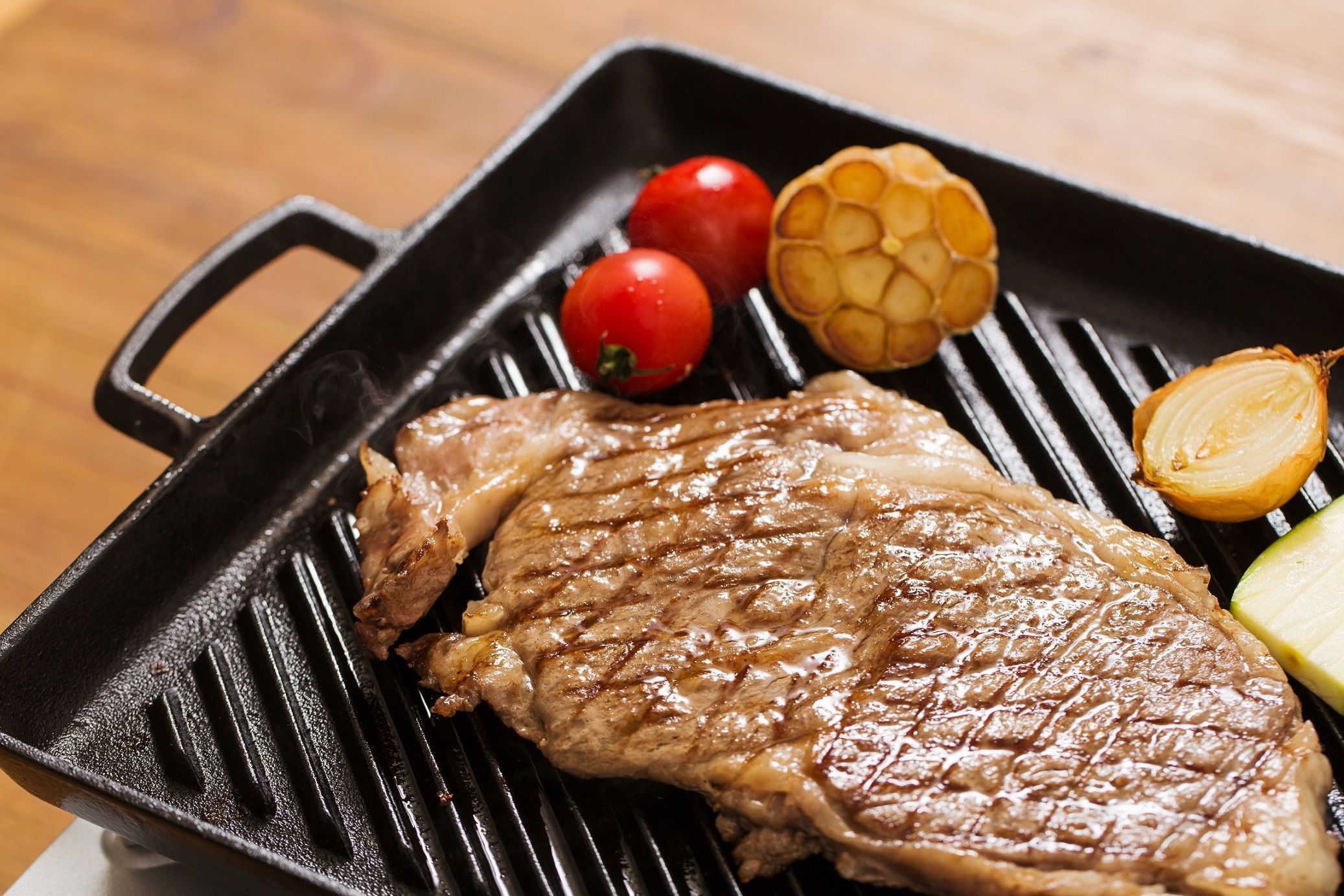 ES-813 鹿児島黒牛ｻｰﾛｲﾝｽﾃｰｷ･すきやき&鹿児島黒豚しゃぶしゃぶｾｯﾄ