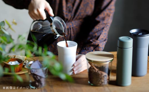 【京セラ】真空断熱タンブラー 420ml ＜ホワイト・ブラック＞ ペアセット （各1個） CERAMUG タンブラー 真空容器 保冷 保温 真空断熱 セラミック トラベルカップ KYOCERA BSR-625-3