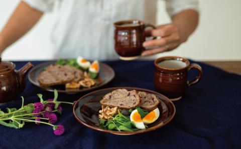 【黒薩摩焼】ペアマグカップ（アメ釉）