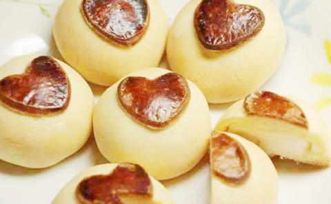 【2種類のチーズ使用】ハートのチーズ饅頭 15個