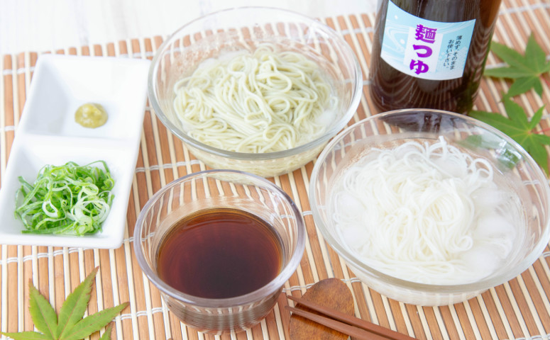 手作りめんつゆ ストレートタイプ 500ml×6本 【大浦町農産加工組合 】 麺 そうめん そば 蕎麦 うどん 天つゆ 煮物 ストレート 調味料 かつお節 鰹 昆布 だし 常温 加工食品 南さつま市