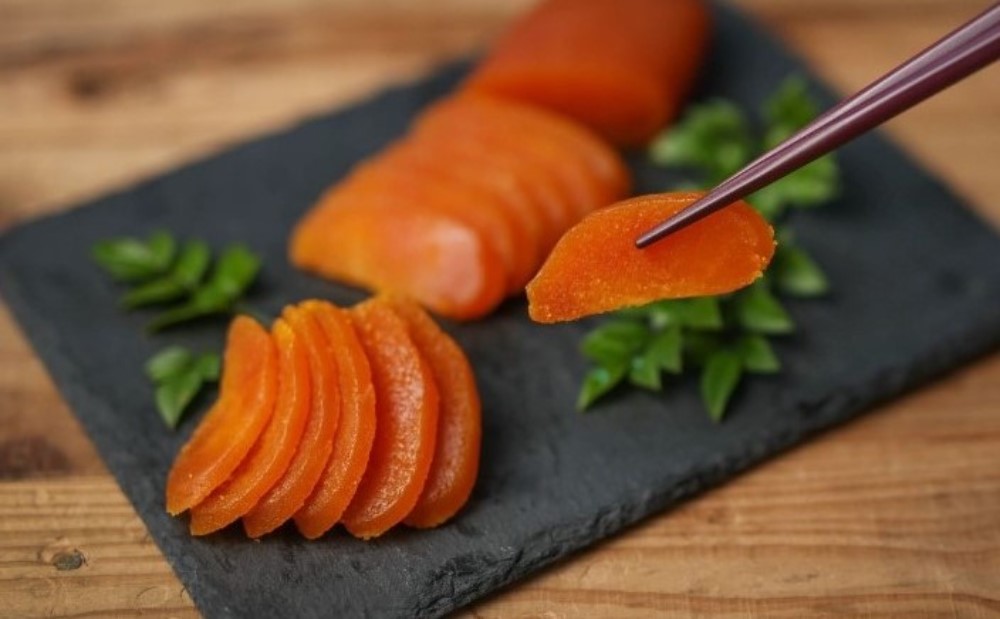 【高級珍味】職人こだわりの贅沢からすみ 100g以上 おつまみ 魚卵 カラスミ 肴 海鮮 珍味 グルメ お祝い ギフト 鹿児島 南さつま市