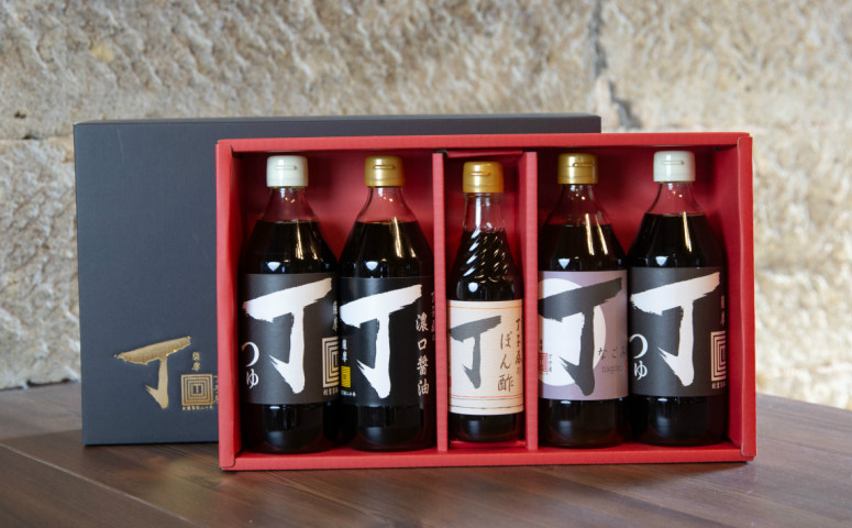 [創業享保20年の老舗醤油屋]丁子屋のかごしま調味料 詰め合わせ (4種) 贈答用