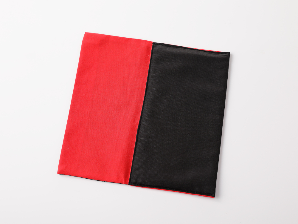 本場奄美大島紬 ふくさ　A048-006