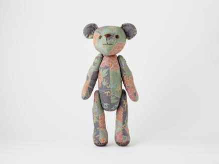 本場奄美大島紬で作るテディーベア【奄美の森のくまさん】　A142-001