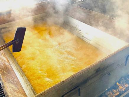 【ホテルオリジナル】ブレンドコーヒー・手作り宝豆（黒糖豆菓子）・純黒糖セット　A091-005