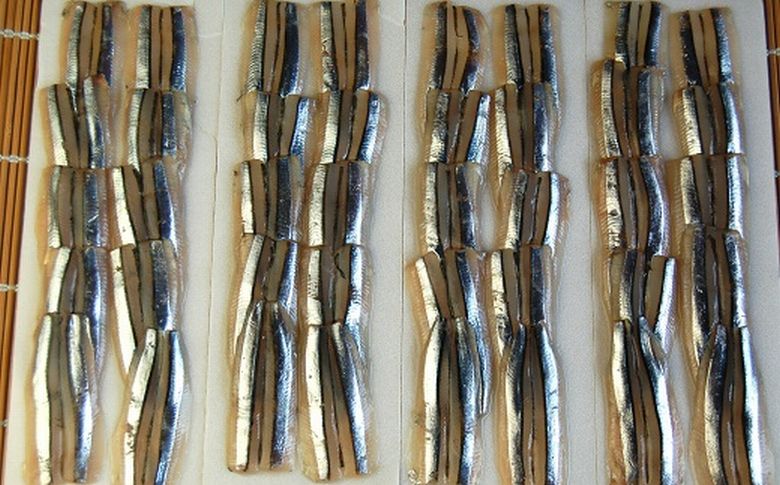 008-66 鹿児島産「キビナゴ」刺身用80尾