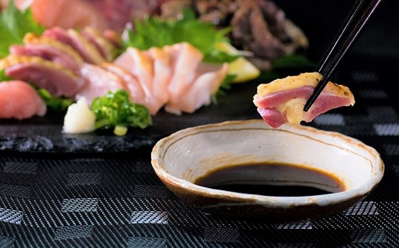 028-26 黒さつま鶏 もも・むね・ささみのタタキセット