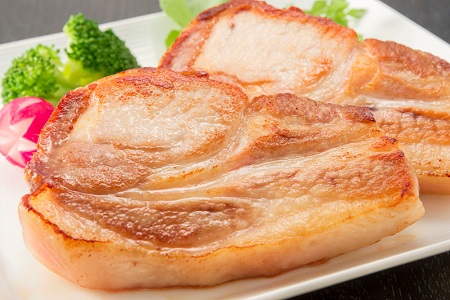 080-21 かごしま黒豚と鹿児島県産黒毛和牛ステーキセット