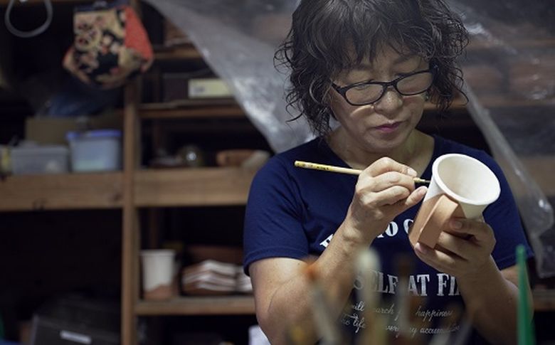 026-A-18 野の花工房 手びねり取皿5枚