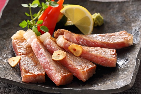 080-21 かごしま黒豚と鹿児島県産黒毛和牛ステーキセット