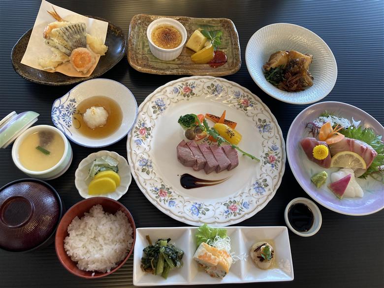 セントロランドホテルあすぱる 1泊2食 ペア宿泊券