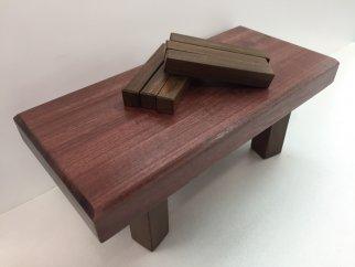 匠の技「鹿児島伝統の遊び『なんこ』セット（ブビンガ材使用）」