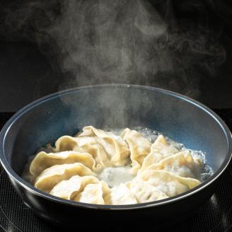 【3回定期】肝付町産　黒豚のいて丸餃子　合計60個（たれ付）