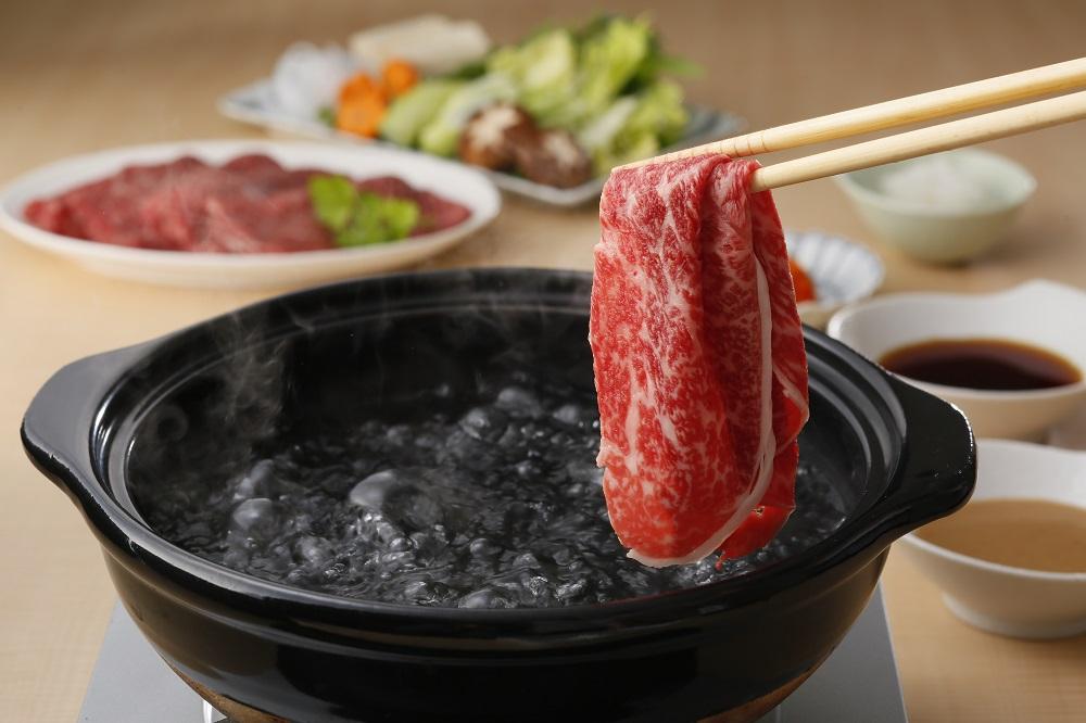 【E-1601】鹿児島黒牛すきやきセット 計900g（300g×3P）