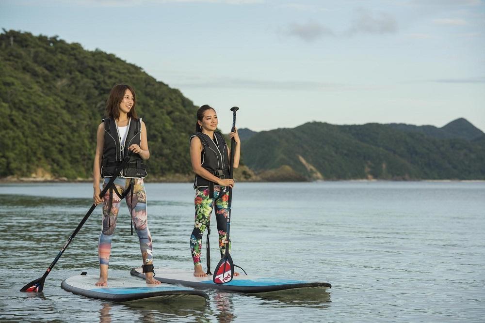 奄美ブルーを楽しむ！SUPレンタル