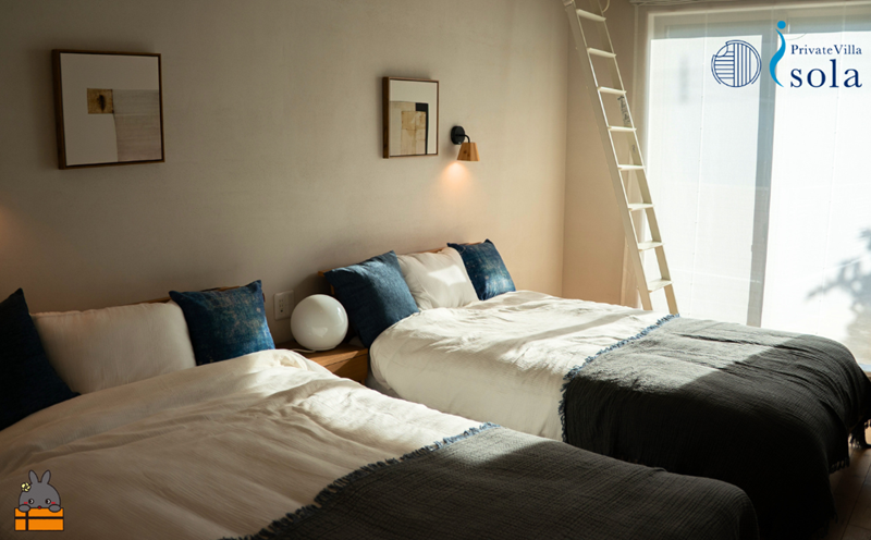 Private villa Isora 宿泊ギフト券 1泊 ( ヴィラ 一棟貸し ホテル リゾート プール サウナ イソラ 駐車場完備 離島 徳之島 奄美 世界自然遺産 海 旅行 )