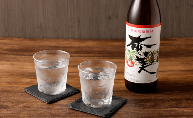 奄美 900ml × 2本 セット 黒糖焼酎 焼酎 酒 お酒